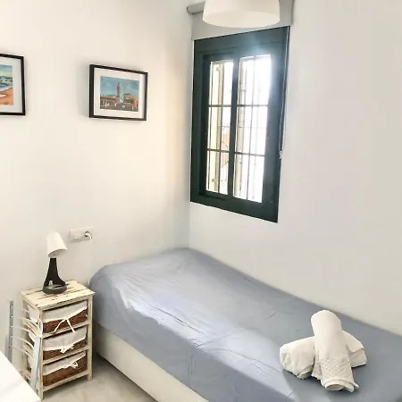 Habitación en casa particular Maravilloso En Pleno Centro De Dos Hermanas
